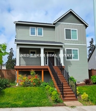 Building Photo - 3915 Lindburg Rd SE