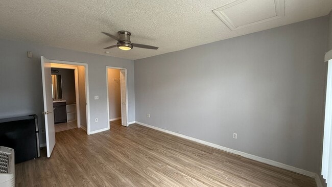 Foto del edificio - 120 Coco Plum Dr