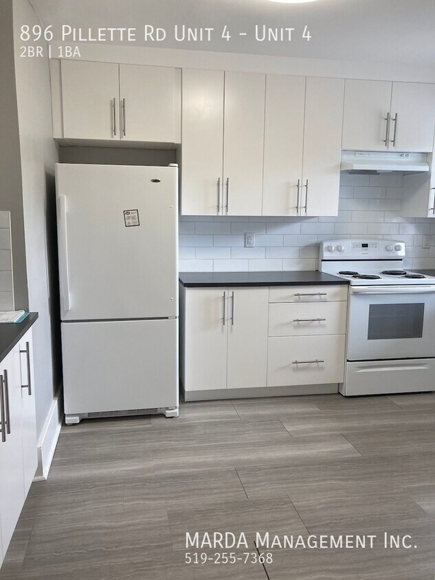 Photo principale - STUNNING 2-BEDROOM/1BATH APARTMENT IN PILL...