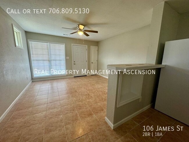 Building Photo - 106 James St