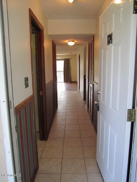 Building Photo - 201 International Dr