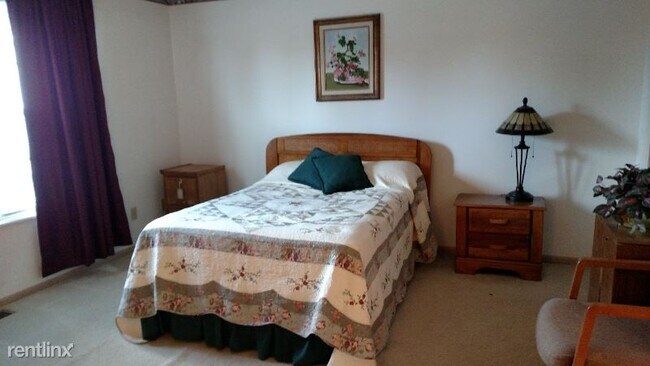 Building Photo - 2 br, 2 bath Condo - 117 Stonegate Blvd