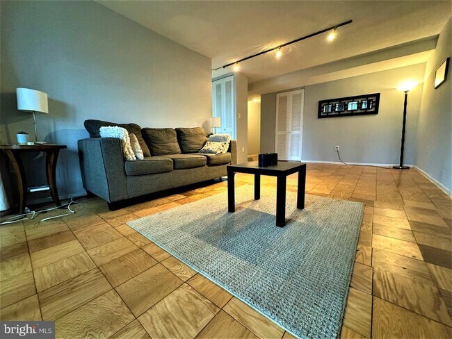 Foto del edificio - 1311 Delaware Ave SW