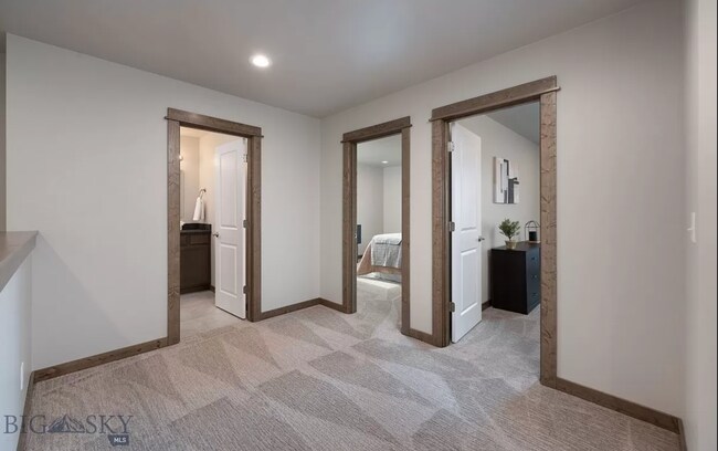 Building Photo - Brand New Three Bedroom Townhouse W/ AC