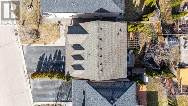 Photo du bâtiment - 3748 Pearlstone Dr