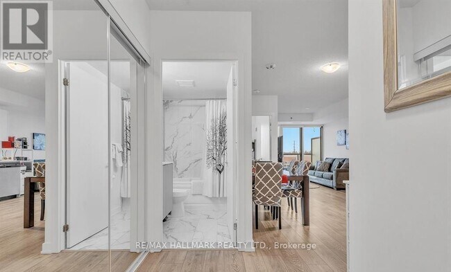 Photo du bâtiment - 3210 Dakota Cmn