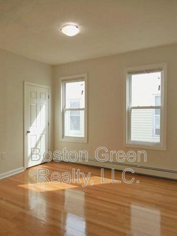 Foto del edificio - 50 Oliver St