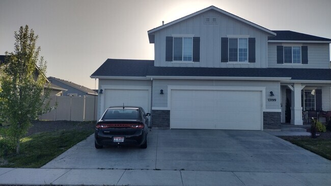 Front of House - 13199 S Catawba River Ave