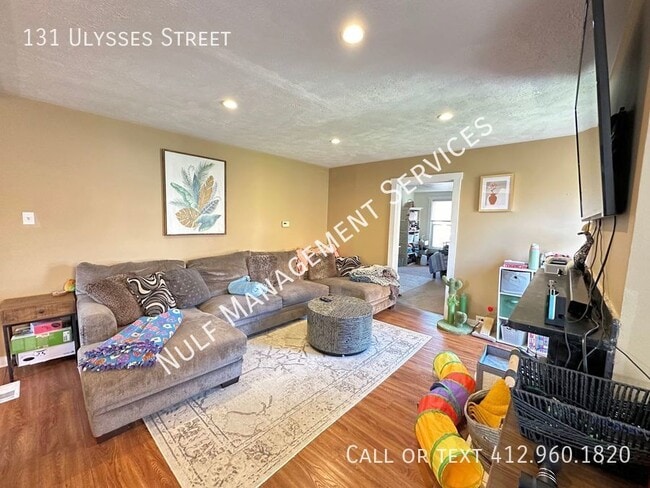 Building Photo - 3 Bed, 1 Bath in Mount Washington
