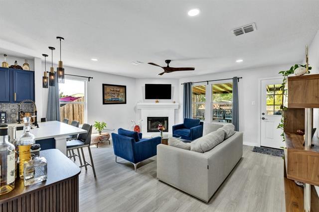 Foto del edificio - 8404 Early Dawn Trail