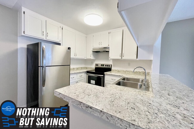 1BD, 1BA - Kitchen - Sycamore Pines Apartments
