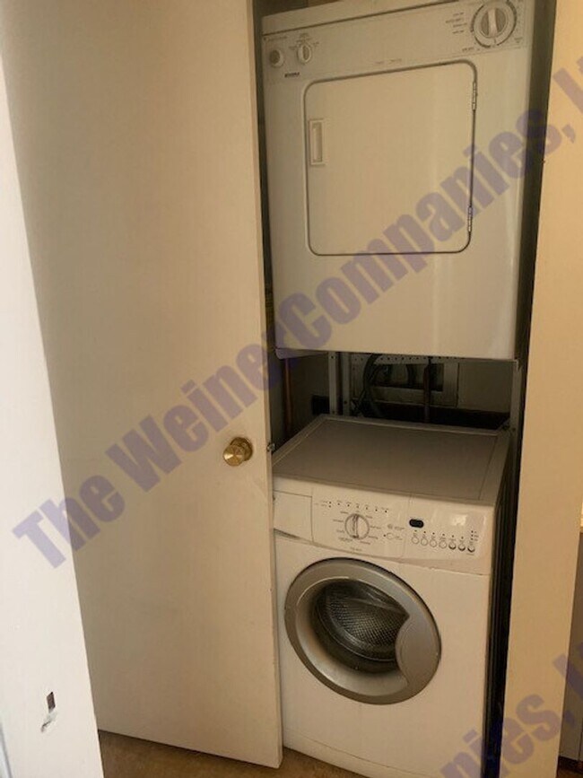 Foto del edificio - Now leasing for August 2026!