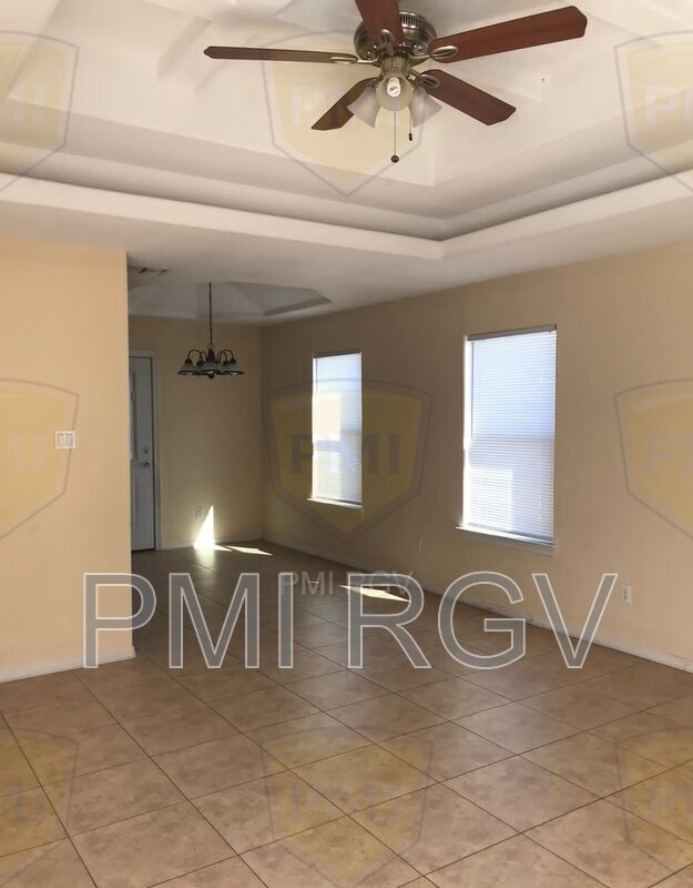 Building Photo - 3905 S Radisson Ave