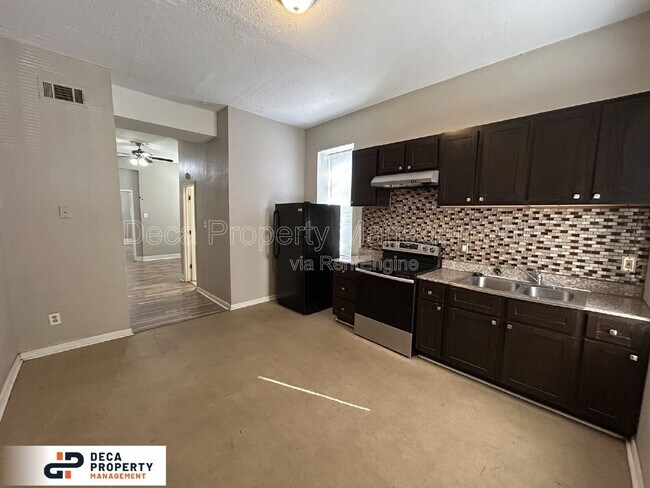 Foto del edificio - 2700 Chippewa St