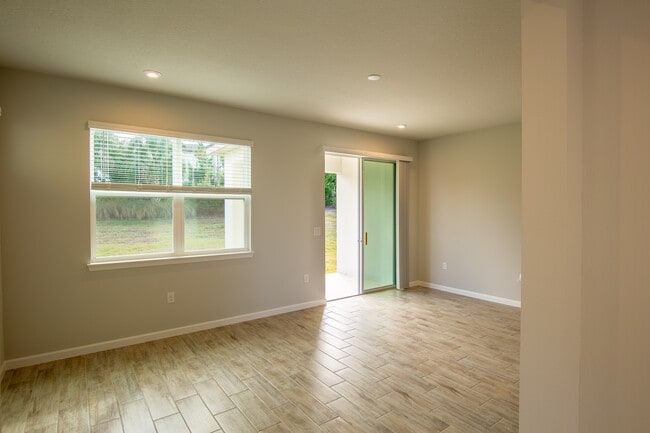 Foto del edificio - 11560 Rolling Green Dr