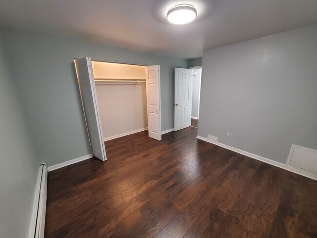 Foto del edificio - 4927 N Lester Ave