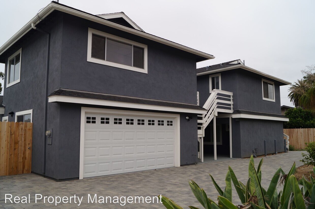 Primary Photo - 2561 Gregory Dr