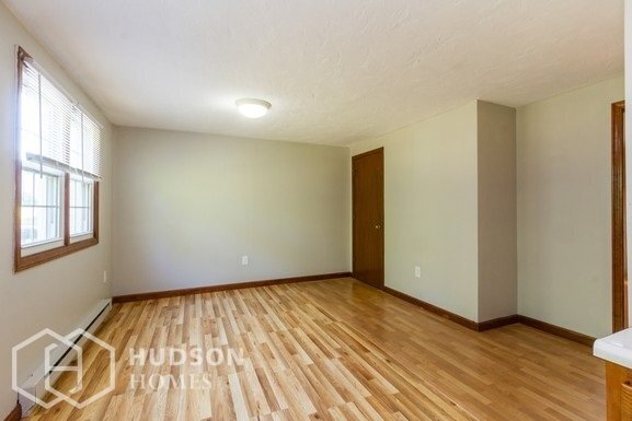 Foto del edificio - 60 Plantation Rd