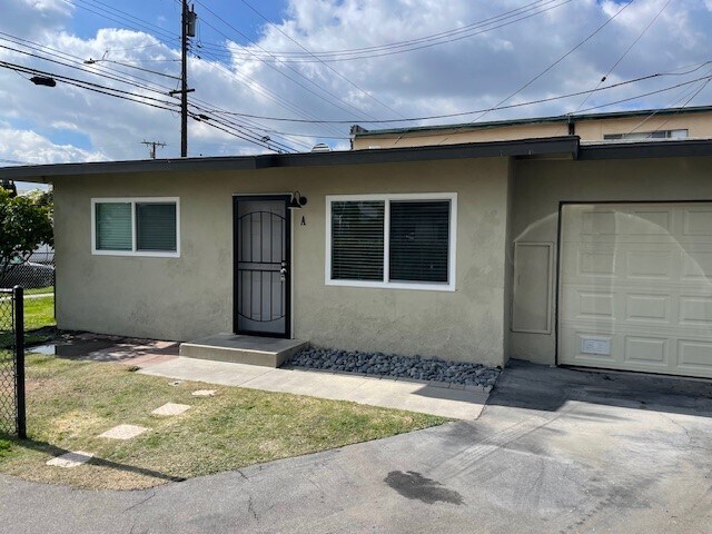 Foto principal - 9335 Washburn Rd