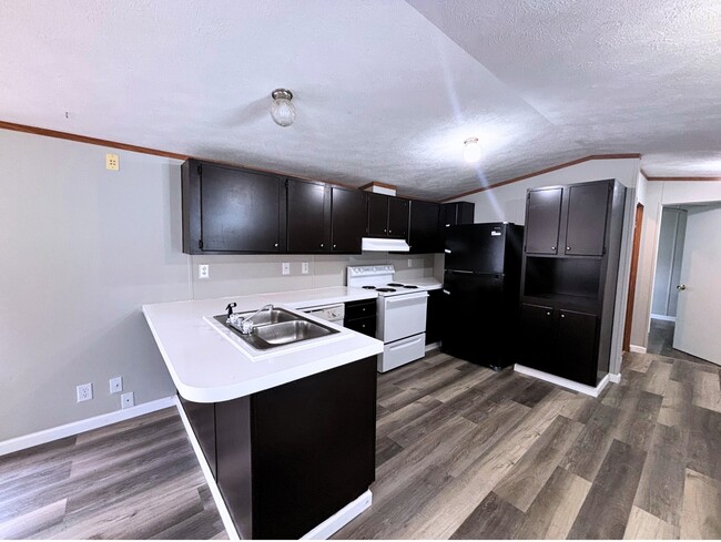 Building Photo - 7019 Timber Ridge N
