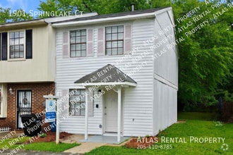 Building Photo - 1901 Springlake Ct