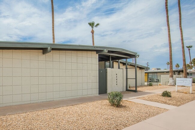 Building Photo - Casa Cibola