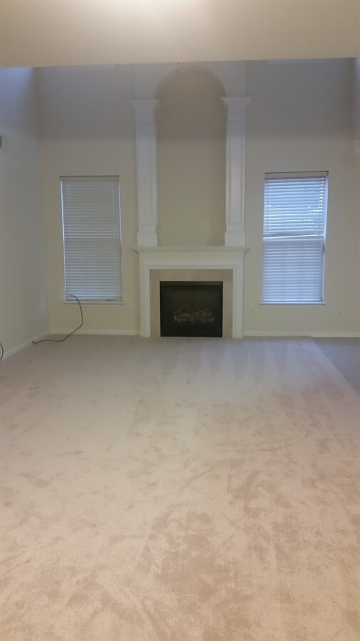 Building Photo - 4 BR/2BA Home in Bells Crossing S/D