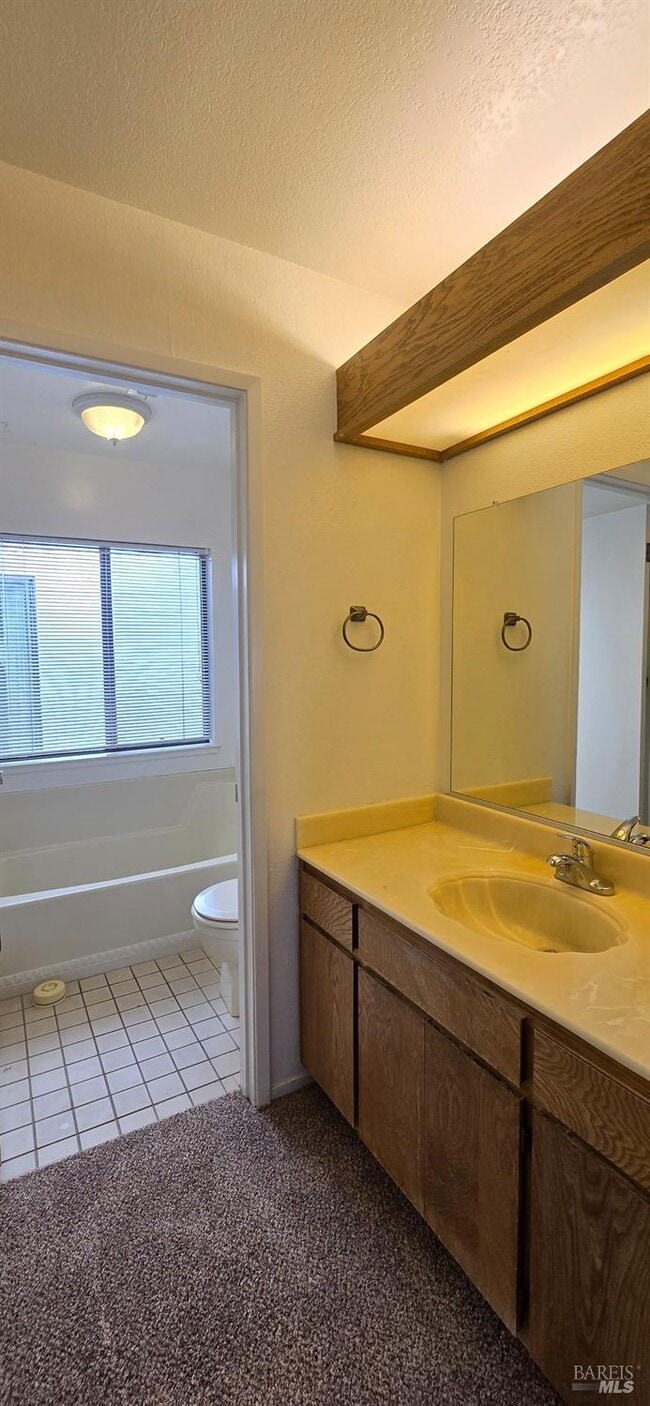 Building Photo - 232 Grand Canyon Dr