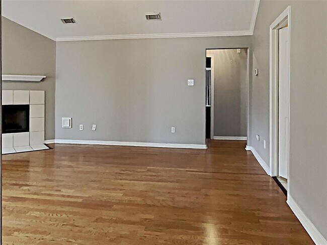 Foto del edificio - 4830 Edgegate Dr