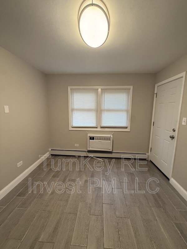 Foto del edificio - 14421 S Ravinia Ave