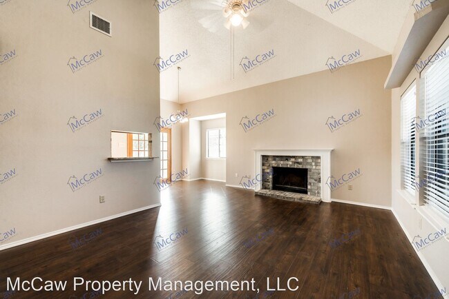Building Photo - 3 br, 2 bath House - 212 Cutting Horse Ln.