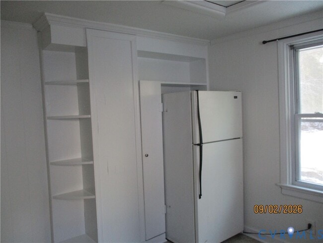 Building Photo - 13068 Cedar Ln