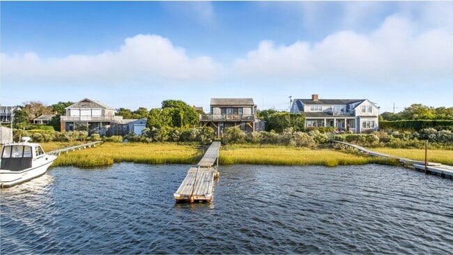 Foto del edificio - 26 Tennessee Ave