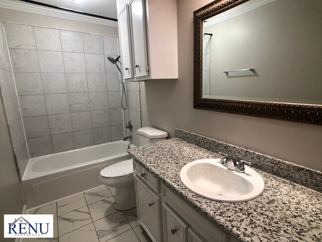 Building Photo - Hunters Pointe 3 Bedroom