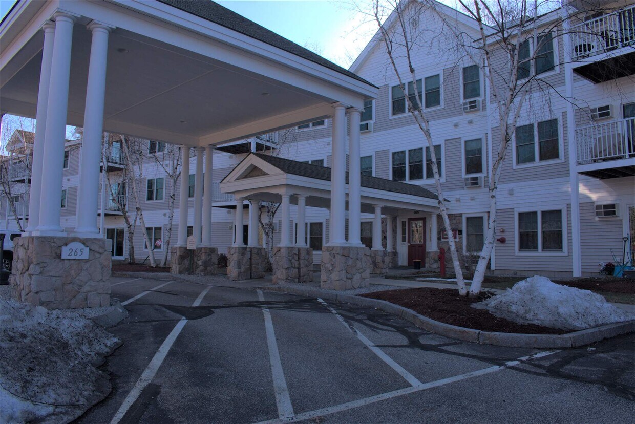 Primary Photo - 265 Edward J Roy Dr