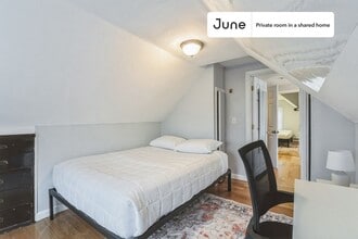 Building Photo - Room in Shared 5 bed/3 bath home