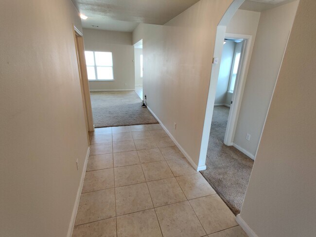 Foto del edificio - 6213 Ryan Creek Rd