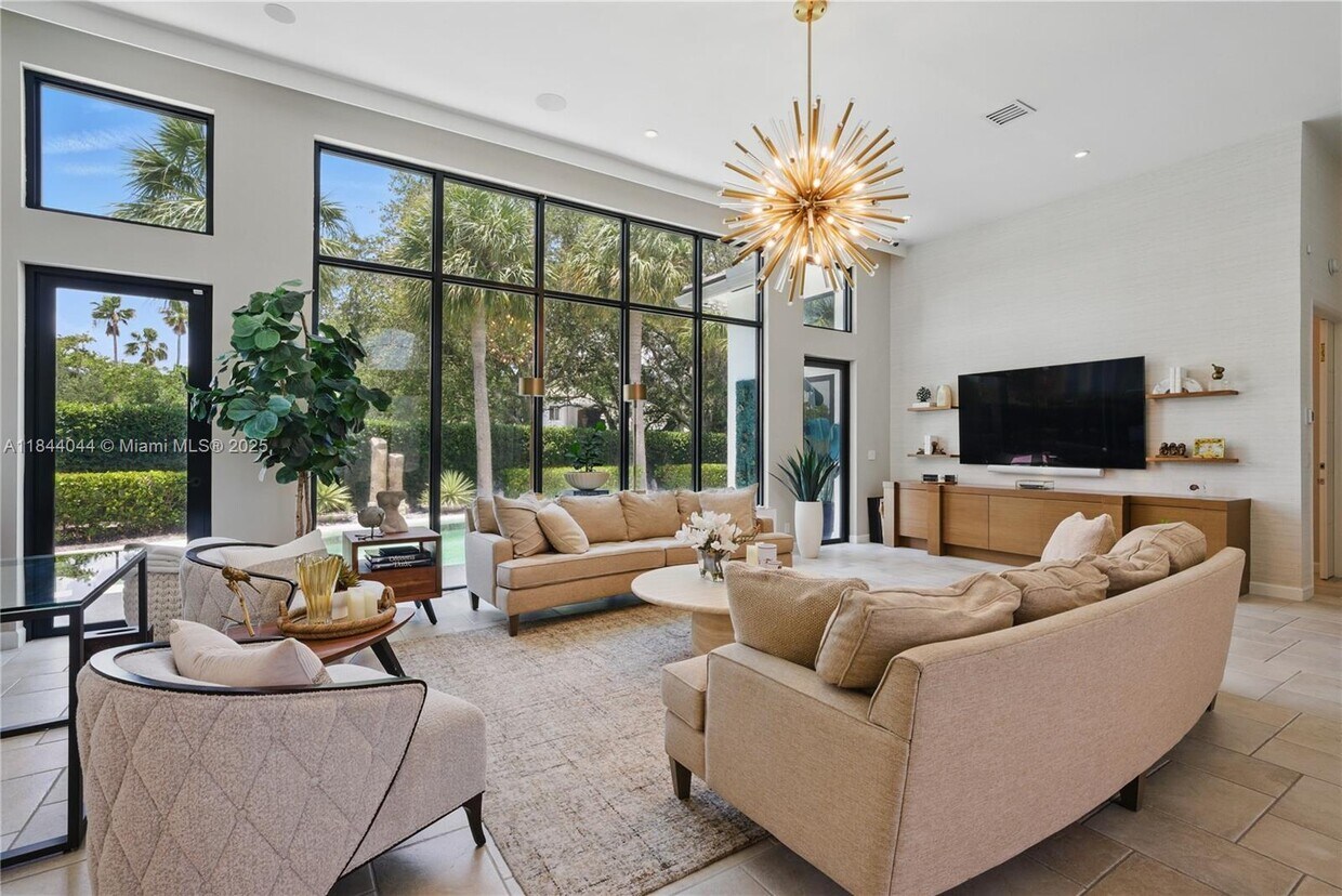 Foto principal - 1755 SW 4th Ave