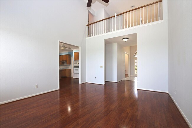 Foto del edificio - 10419 Pearl Dr