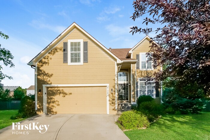 Foto principal - 21084 W 119th Terrace