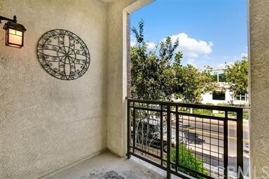 Foto del edificio - 4926 Paramount Dr