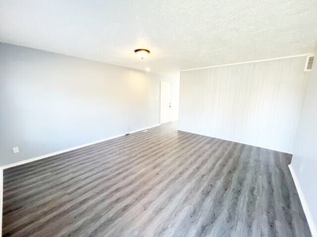 Foto del edificio - 4952 Albany Meadow