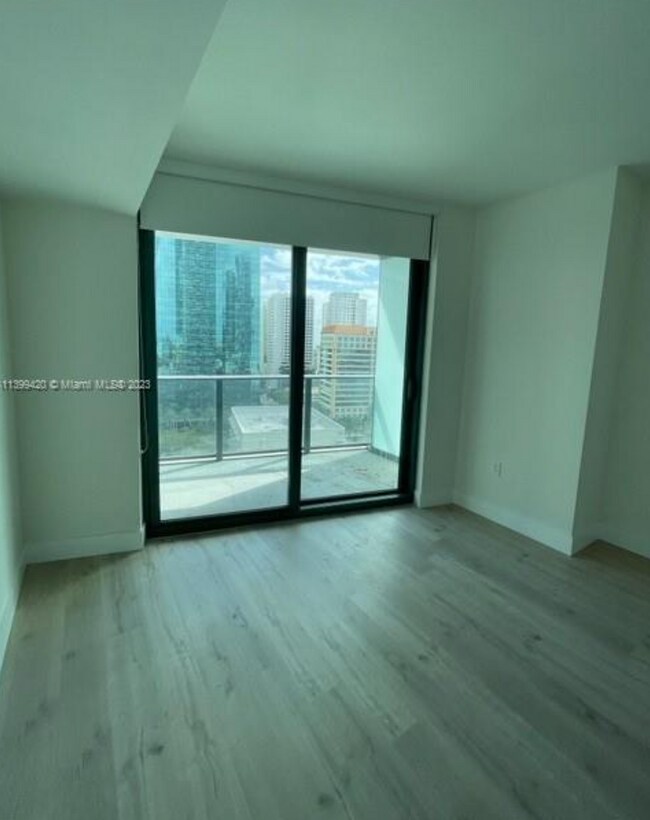 Foto del edificio - Stylish 1BR + Den at Dua Residences | Bay ...