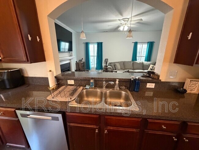 Foto del edificio - 1124 Rodgers St