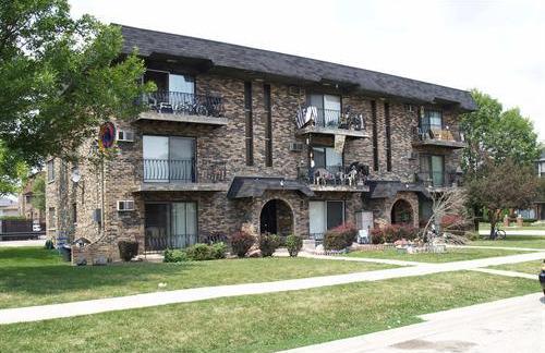 Primary Photo - 8101 W 84th St