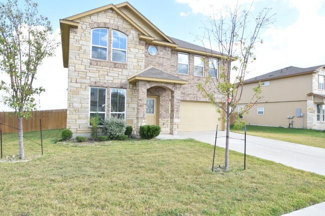 Building Photo - 2202 Jesse Dr