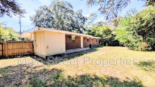 Foto del edificio - 2120 Curry Cir