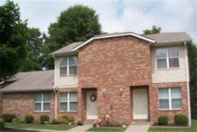 Building Photo - 100 Bolton Dr
