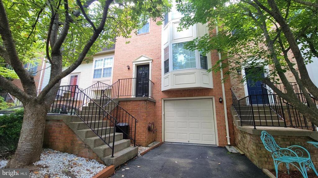 Foto principal - 6178 Forest Creek Ct