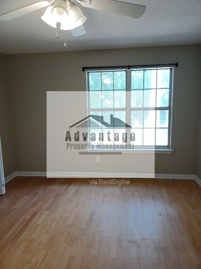 Foto del edificio - 130 Wesleyan Way